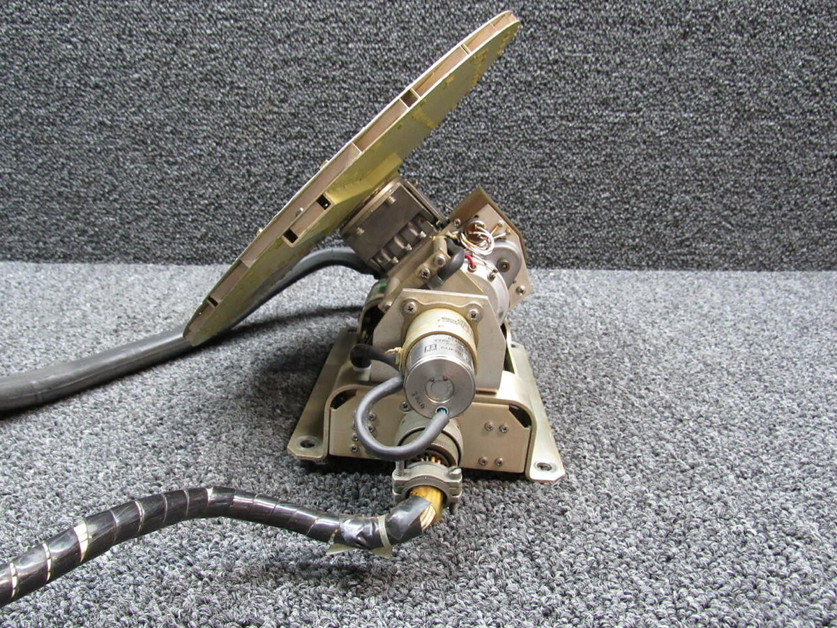 Bendix 4000525-1210 Piper PA31-T1 Bendix DA-144A Antenna Radar W/ Drive