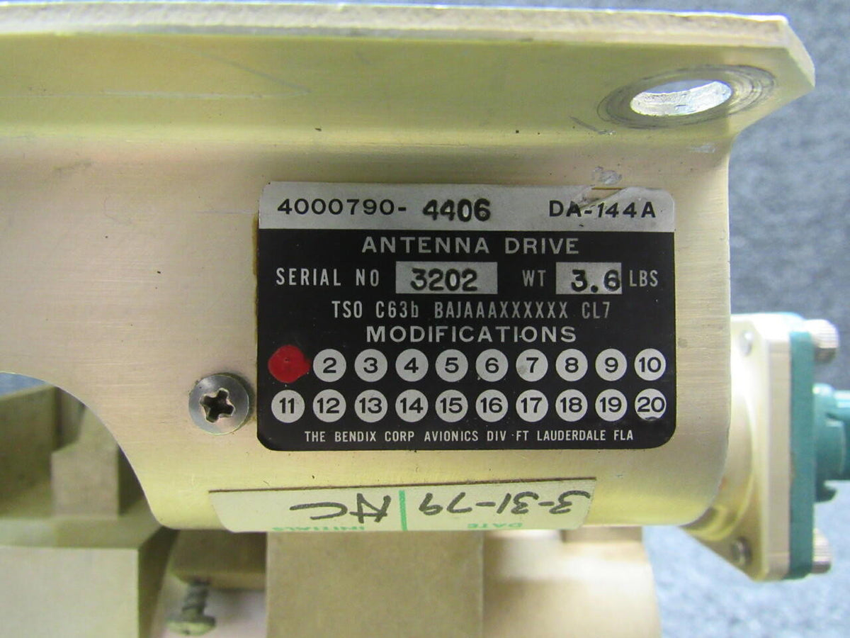 Bendix 4000525-1210 Piper PA31-T1 Bendix DA-144A Antenna Radar W/ Drive