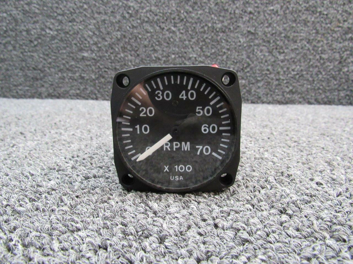 UMA 19-505-20B USE TU-4760 UMA Tachometer NEW OLD STOCK