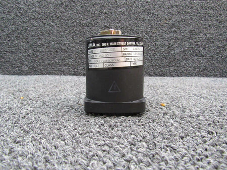 UMA T04213U150P08W UMA Oil Pressure Gauge NO DIAL NEW OLD STOCK