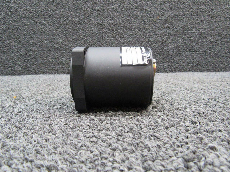 UMA T04213U150P08W UMA Oil Pressure Gauge NO DIAL NEW OLD STOCK