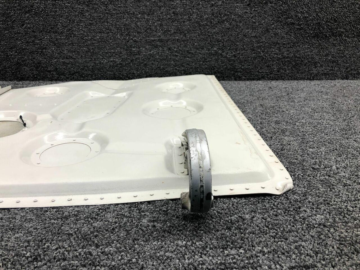 Cessna 0826000-40 Cessna 320 Main Gear Door Assembly RH