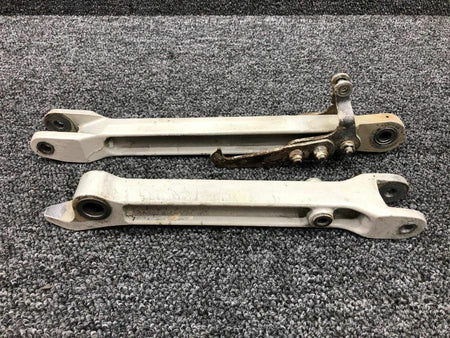 0841103-7 / 0841102-4 Cessna 320 Main Gear Side Link Assy LH W/ Uplock Hook BAS Part Sales | Airplane Parts