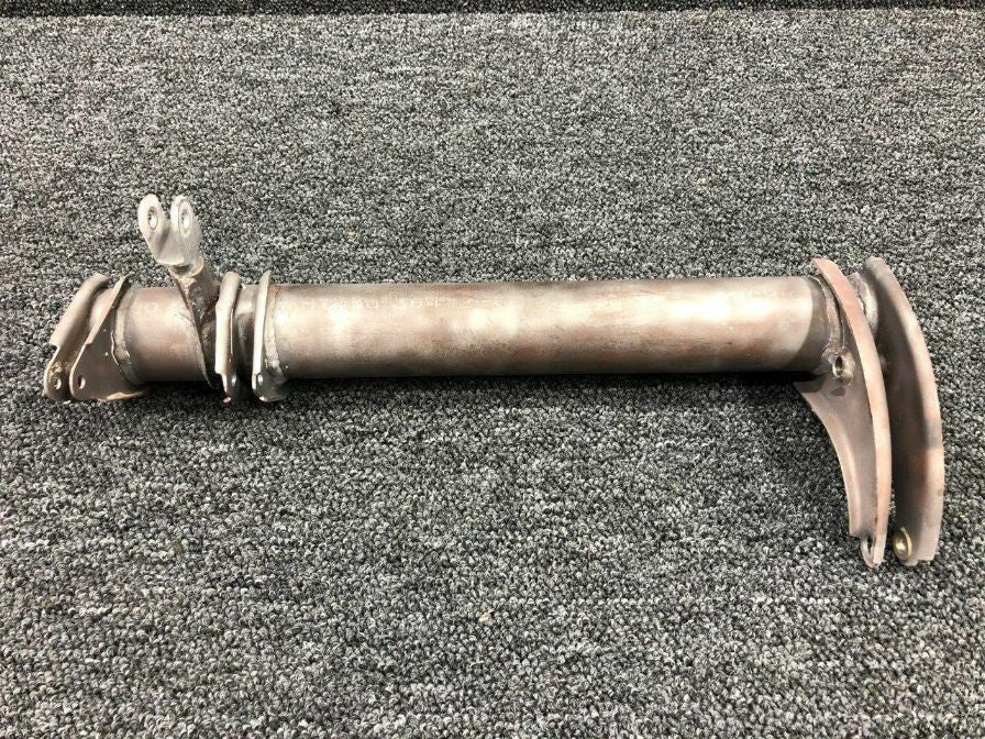 Cessna 0843510-16 / 0843518-1 Cessna 320 Main Gear Torque Tube RH W/ Bolt