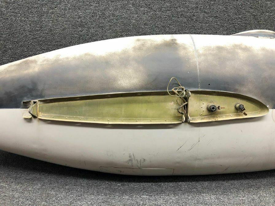 Cessna 0823000-135 Cessna 320 Fuel Tip Tank Assy LH Complete W/ Cap and Fairing