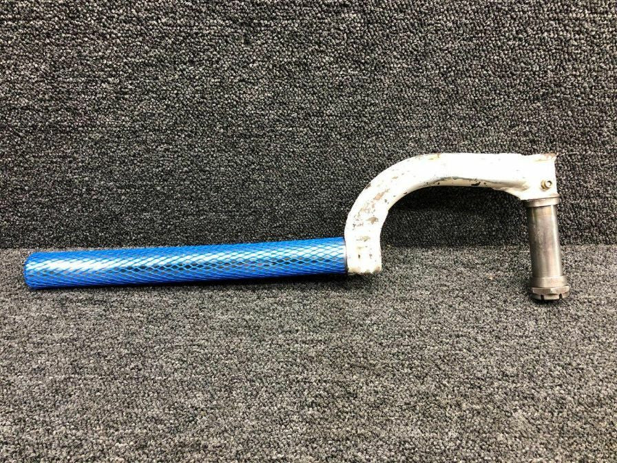 Beechcraft 35-825125 Beechcraft H35 Nose Gear Lower Strut Axle Assembly