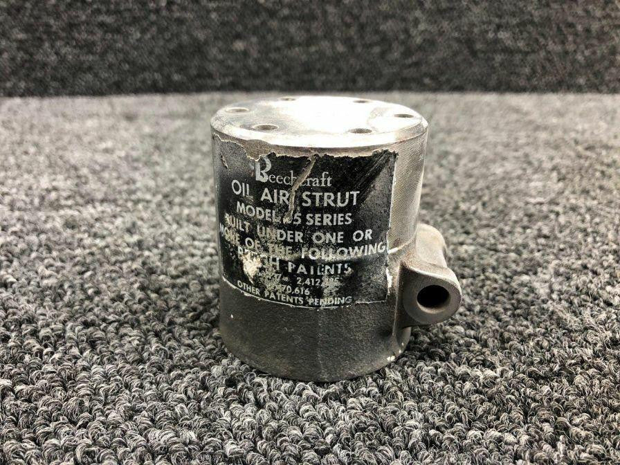 Beechcraft 35-825092 Beechcraft H35 Nose Gear Cap Barrel