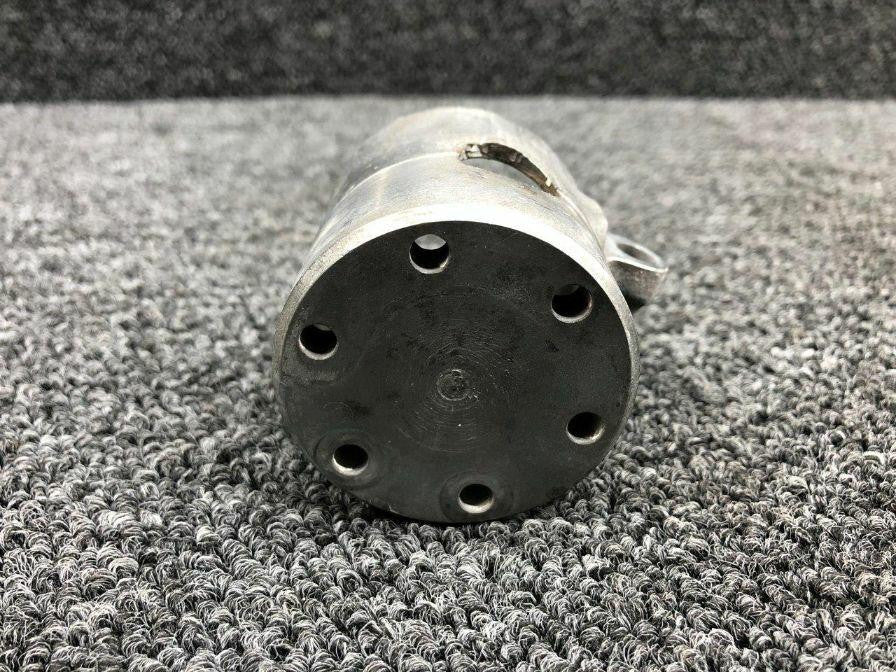 Beechcraft 35-825092 Beechcraft H35 Nose Gear Cap Barrel
