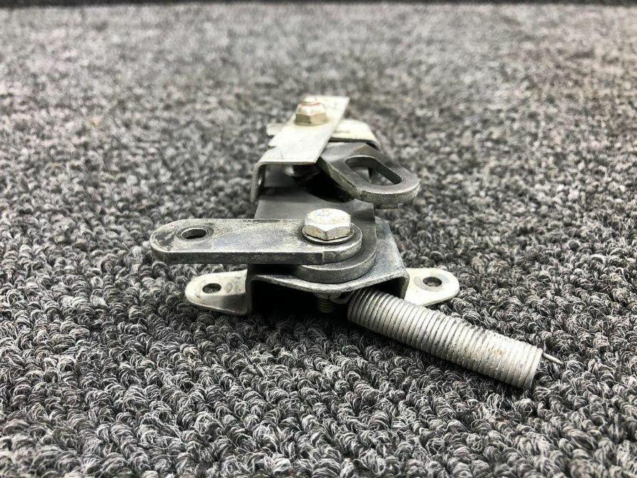 Beechcraft 50-400356-19 Beechcraft H35 Cabin Door Upper Latch Assembly