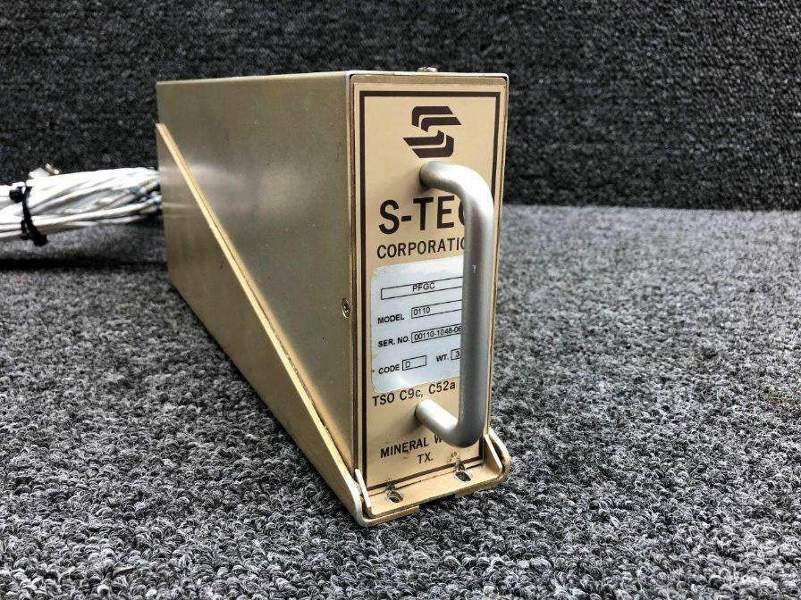 S-Tec 0110 Beechcraft H35 S-Tec Autopilot Pitch Computer W/ Tray Volts 14