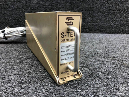 S-Tec 0110 Beechcraft H35 S-Tec Autopilot Pitch Computer W/ Tray Volts 14