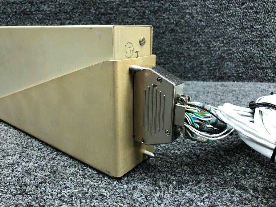 S-Tec 0110 Beechcraft H35 S-Tec Autopilot Pitch Computer W/ Tray Volts 14