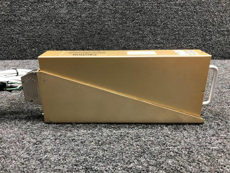 S-Tec 0109-1 Beechcraft H35 S-Tec Autopilot Roll Computer W/ Tray Volts 14