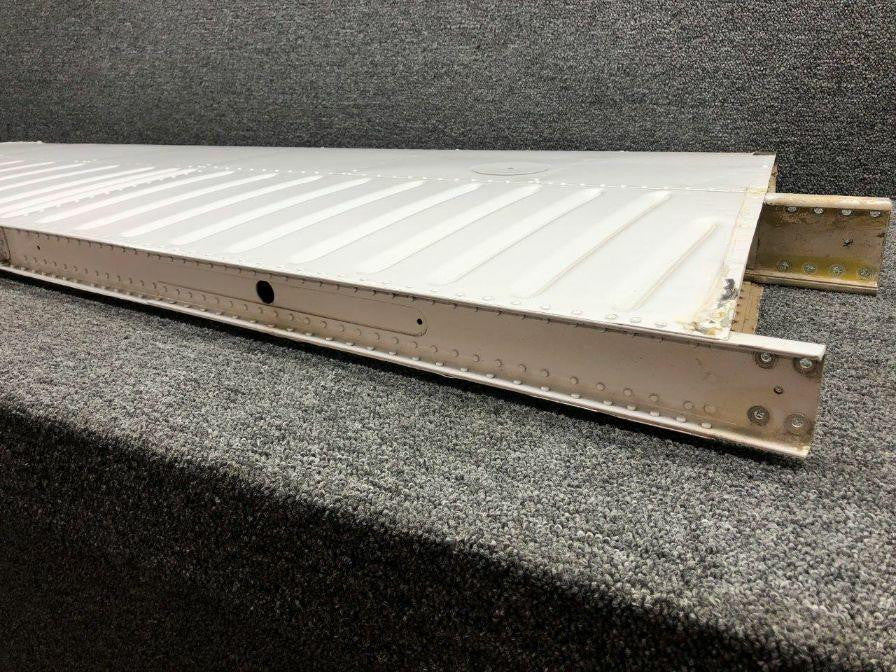 Beechcraft 35-650005-601 ALT 35-650005-1 Beechcraft H35 Horizontal Stabilizer Assy LH
