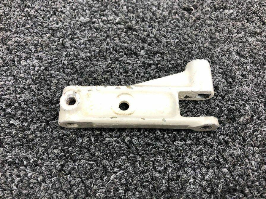 Beechcraft 35-825173 Beechcraft H35 Nose Wheel Steering Link Assy Minus Zerk Fitting