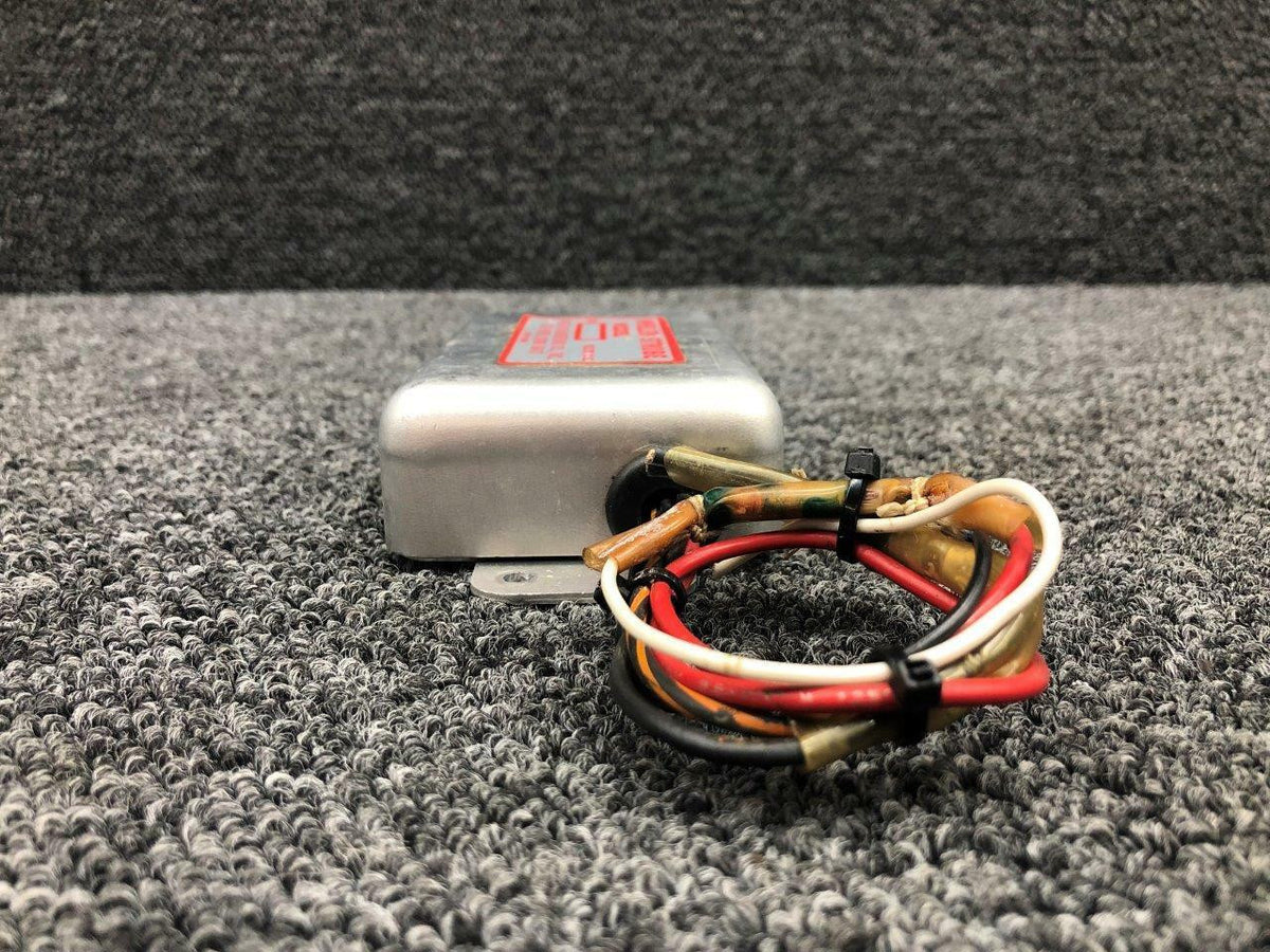 Whelen A490-HTP Beechcraft H35 Whelen Strobe Light Power Supply Assy 14V