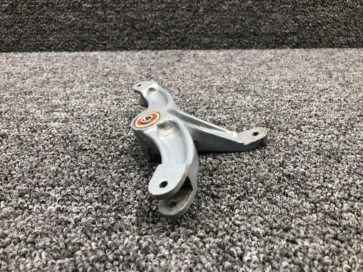 Beechcraft 35-524138-2 (Use: 002-410039-7) Beechcraft H35 Rudder Pedal Bellcrank Assy RH