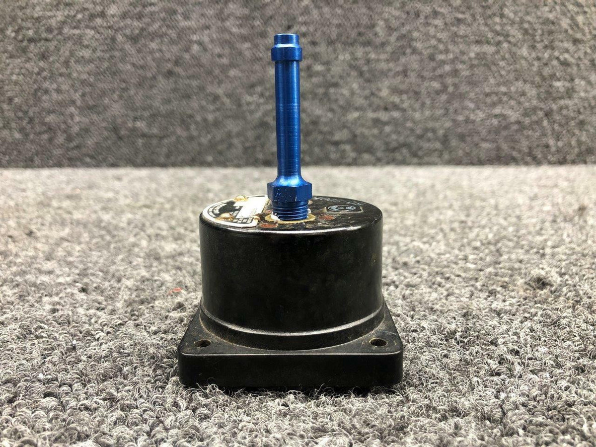 Manning Maxwell Moore 6704-382 ALT 50-320106 Beech H35 Manning Maxwell and Moore Suction Gauge