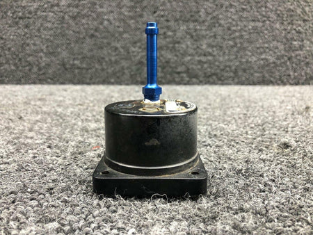 Manning Maxwell Moore 6704-382 ALT 50-320106 Beech H35 Manning Maxwell and Moore Suction Gauge