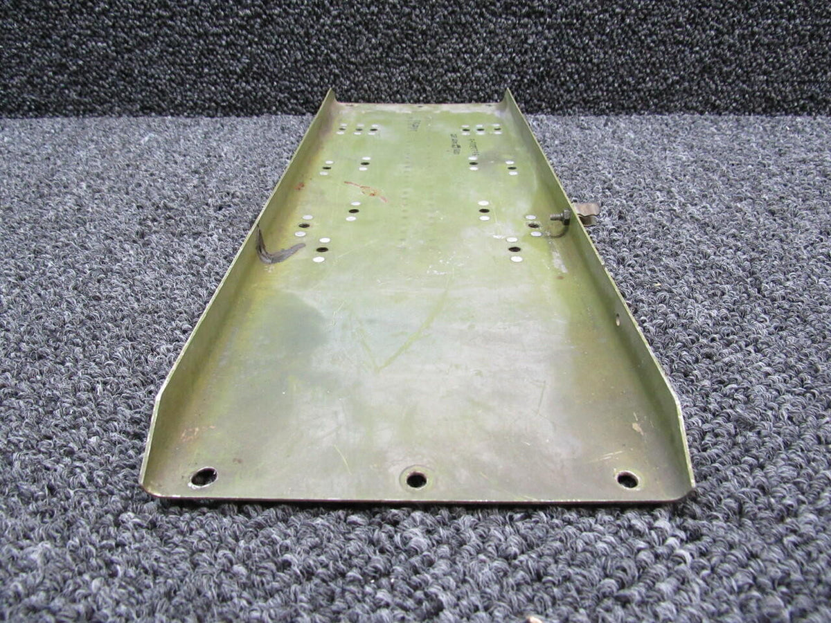 Cessna 5611201-5 Cessna 300/400 Mounting Bracket SA