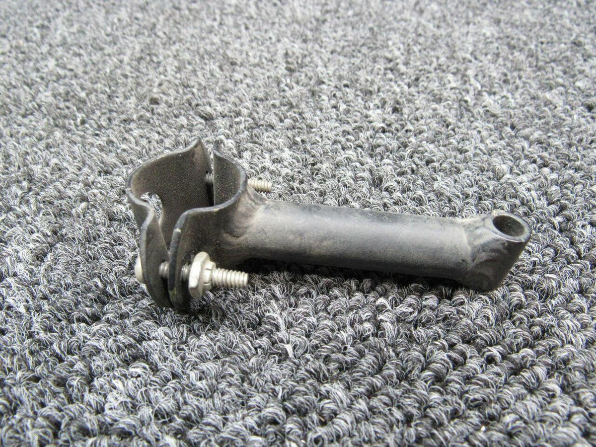 Piper 19241 Piper Adapter Bracket NEW OLD STOCK SA
