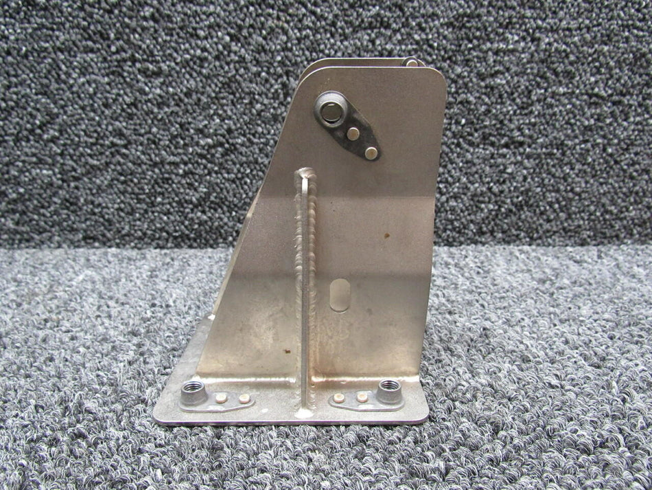 Columbia LA57271022 FSO 2861100-2 Columbia 350 Aileron Bellcrank Bracket RH