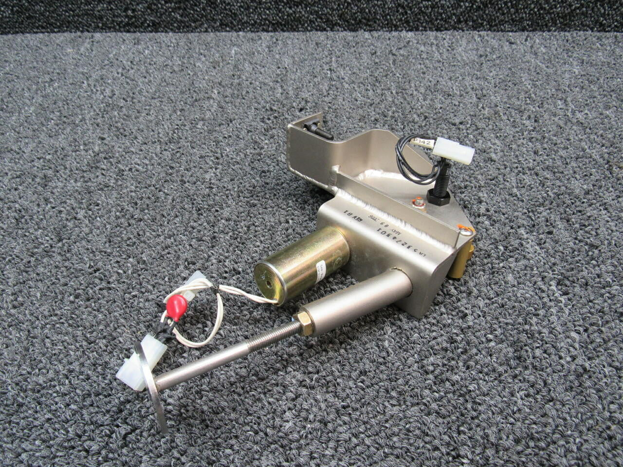 Rudder(ラダー) HIDDEN SPIRITS カリラ 2007 13年 LA53274301, LA53274303 Columbia 350 Rudder Limiter Assembly (Volts