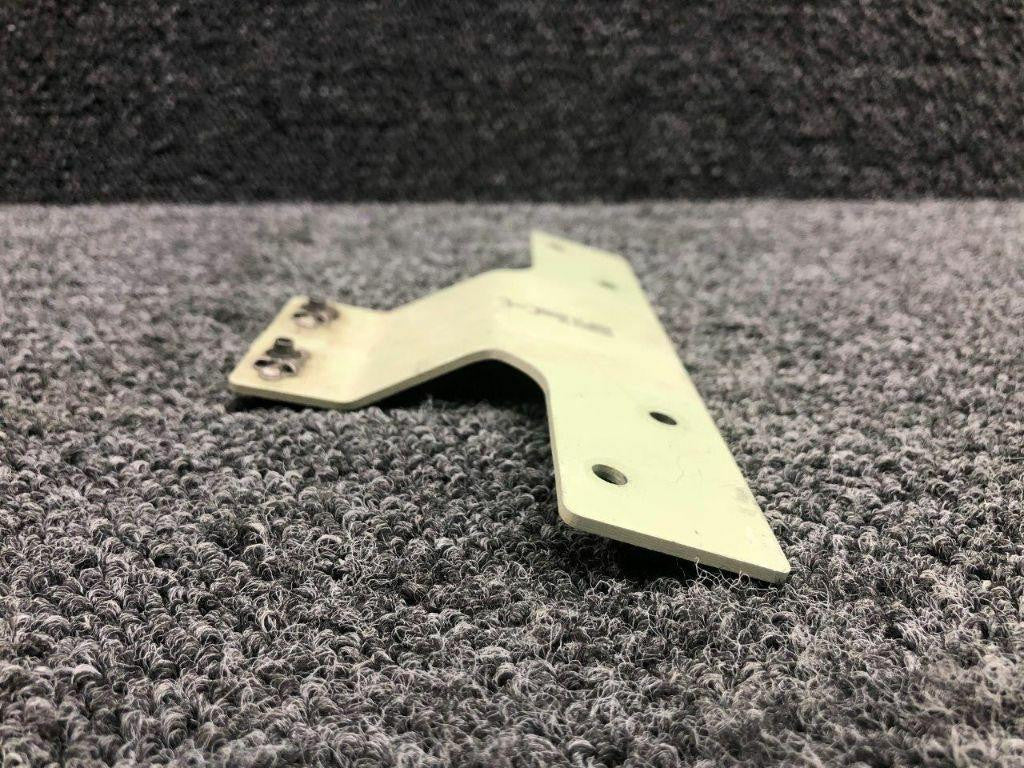 Cessna 0515073-19 Cessna 172S Seatbelt Attach Bracket Assembly AFT