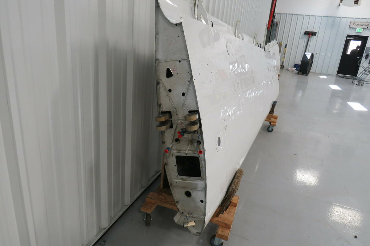 Cessna 2022002-2 Cessna 177RG RH Wing Assembly