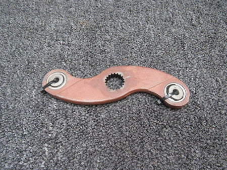 Cessna 5045008-3 Cessna 340 Main Gear Actuator Retract Bellcrank