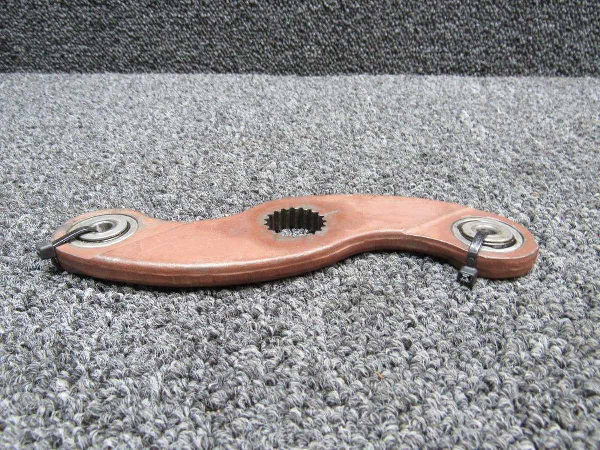 Cessna 5045008-3 Cessna 340 Main Gear Actuator Retract Bellcrank