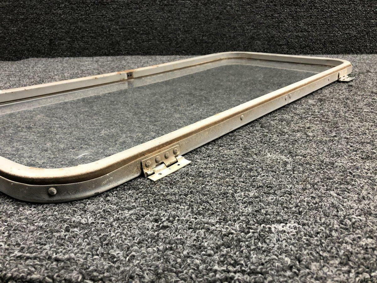 Cessna 0711050-11 Cessna 172 Cabin Door Window Assembly LH Clear