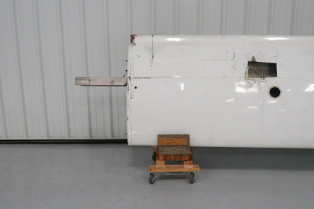 Beech 169-110000-690 Beech 23 RH Wing Assembly