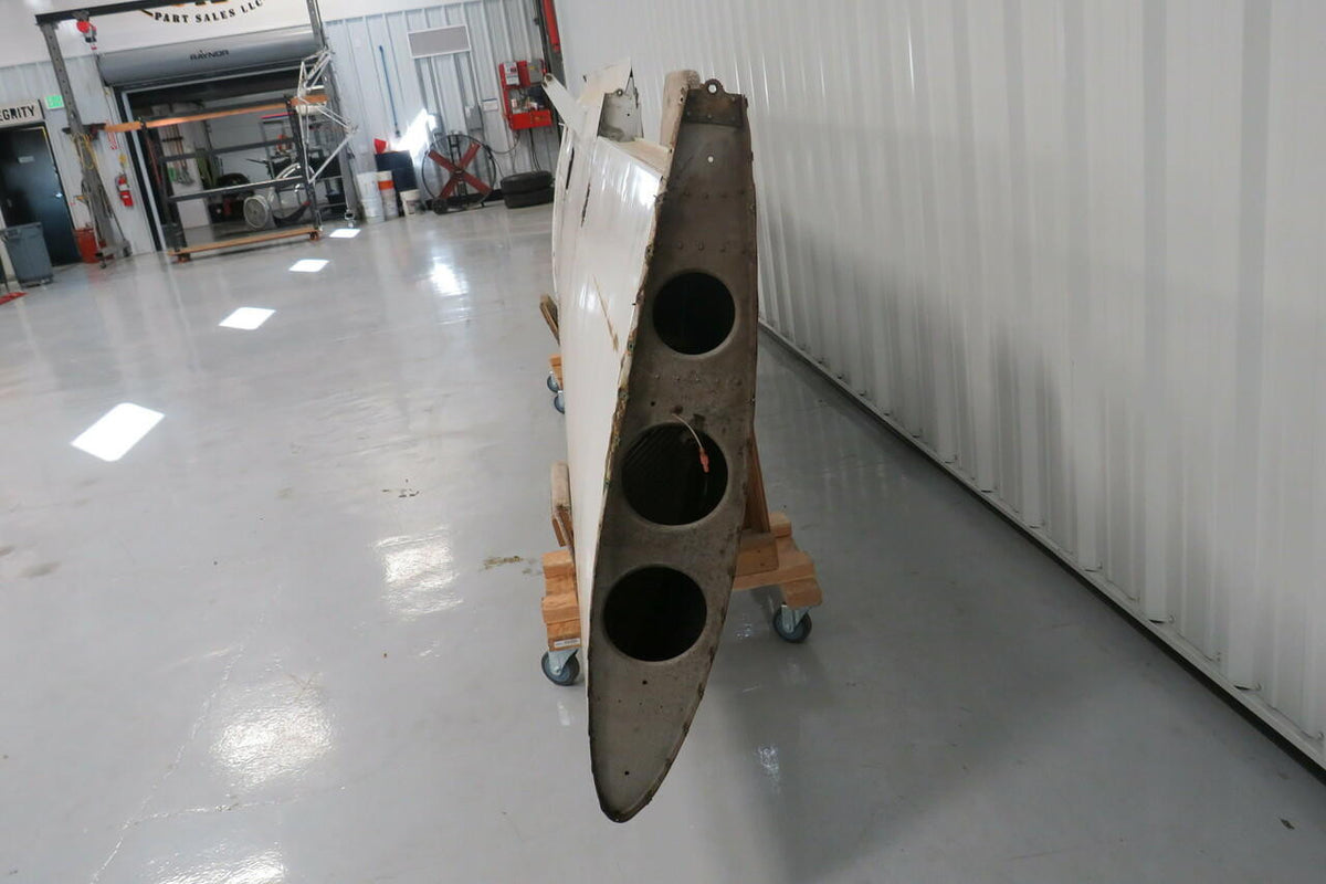 Beech 169-110000-690 Beech 23 RH Wing Assembly
