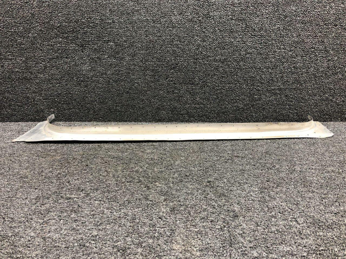 Cessna 0511116-1 Cessna 172 Fuselage Lower Door Sill RH