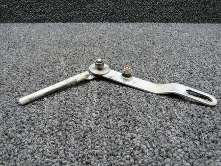 Cessna 1722082-7 / 1722086-6 Cessna 177RG Arm Assy Lever W/ Guide Control