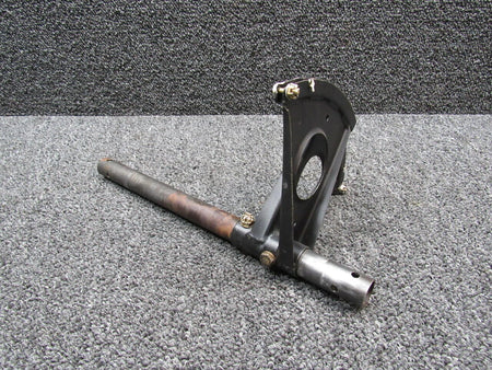 Cessna 2013013-1 / 2013012-1 Cessna 177RG Quadrant and Shaft Assembly