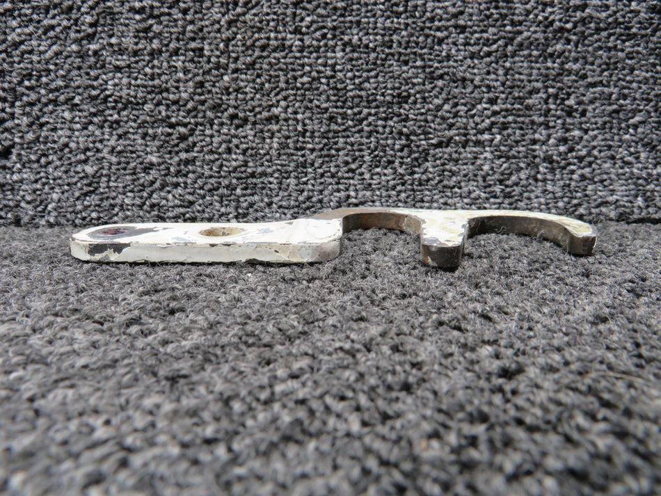 2043074-1 Cessna 177RG Nose Gear Hook