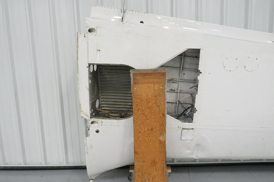 Beech 35-115388-26 Beech V35 RH Wing Assembly