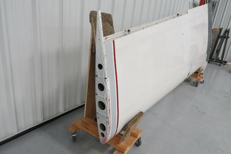 Beech 35-115388-26 Beech V35 RH Wing Assembly