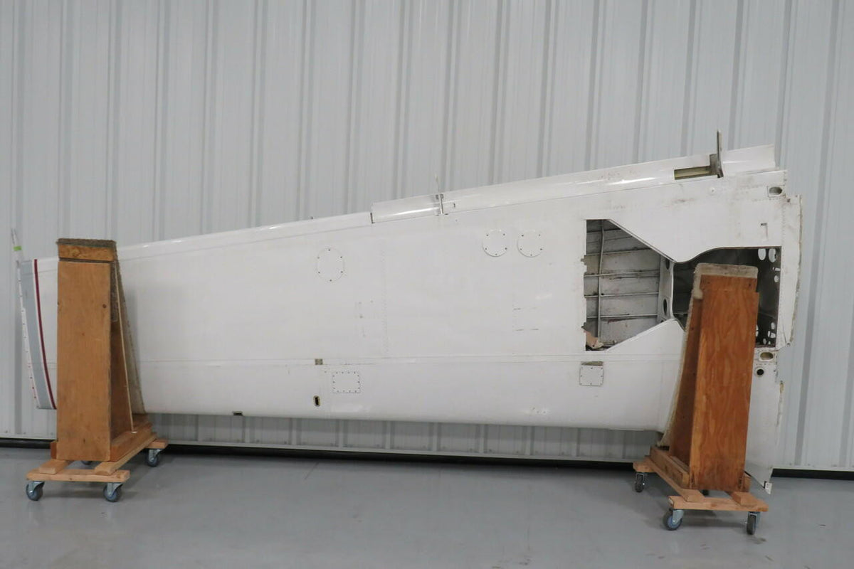 Beech 35-115388-31 Beech V35 LH Wing Assembly
