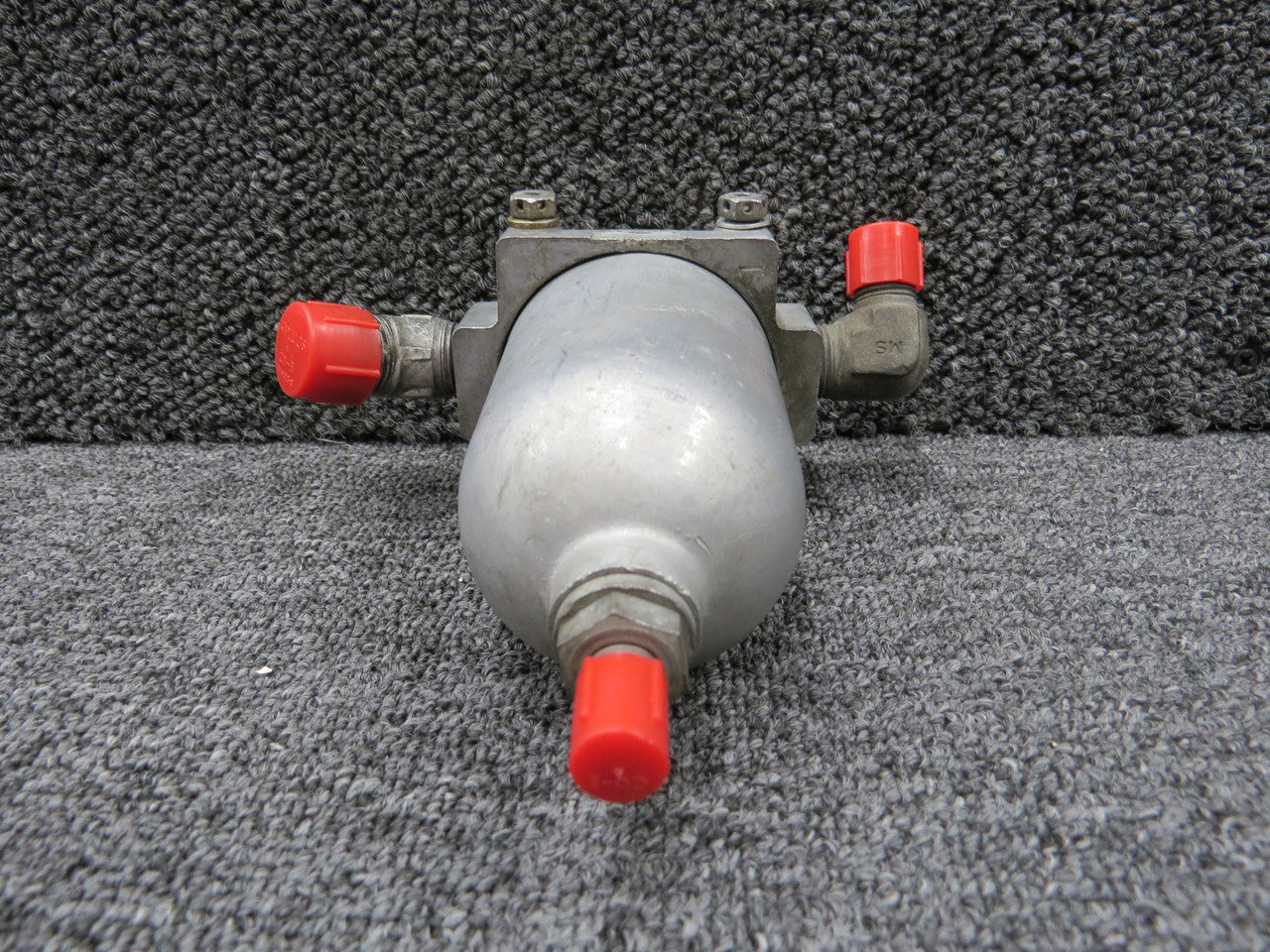 uranium7　1806060 0756005-10 (Use: 0756005-17) Cessna 177RG Fuel Strainer Assembly