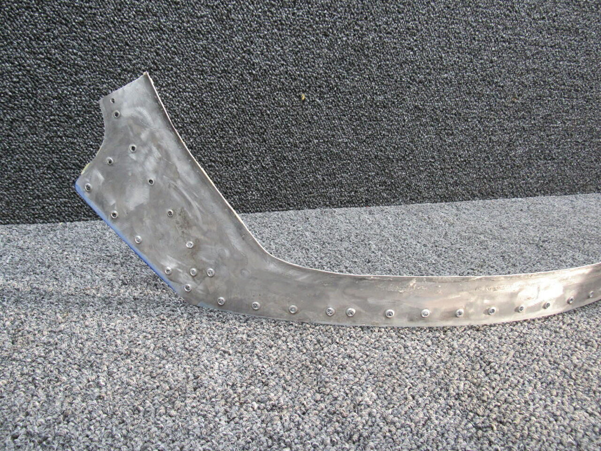 Cessna 1713147-2 Cessna 177RG Windshield Retainer RH