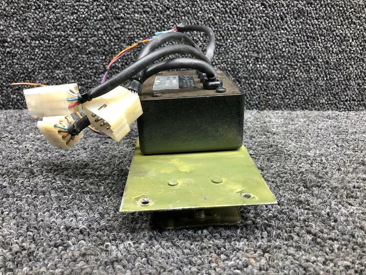 Sigtronics RES-400 Hughes 269C Sigtronics Intercom W/ Tray Volts 11-34