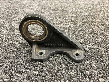 Hughes 269A7341-005 Hughes 269C Tail Rotor Pitch Control Bracket LH