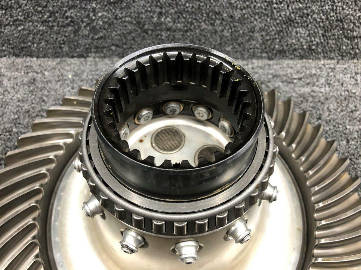 Hughes 269A5112 / 269A5180-5 Hughes 269C Main Rotor Gear Drive Assembly