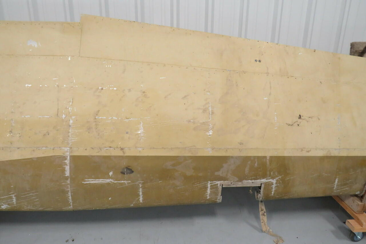 Cessna 1220002-33 Cessna 210 LH Wing Assembly