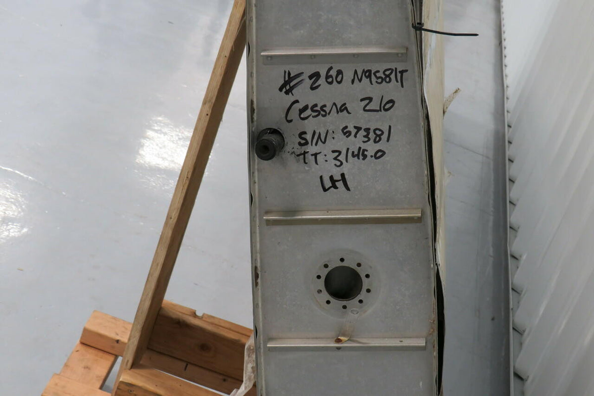 Cessna 1220002-33 Cessna 210 LH Wing Assembly