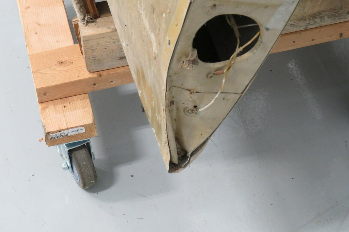Cessna 1220002-33 Cessna 210 LH Wing Assembly