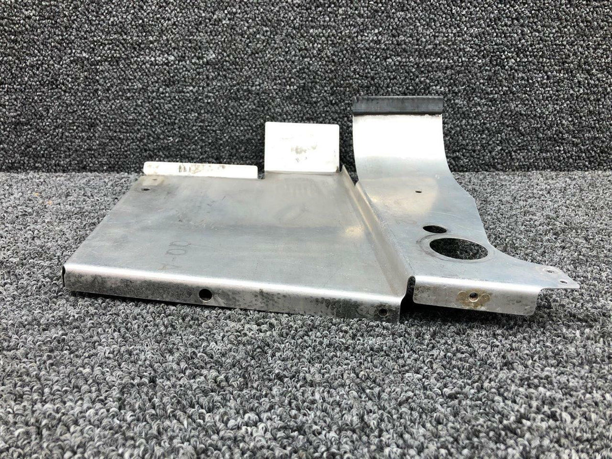Enstrom 28-12609-7 Enstrom Engine Baffle Forward RH W/ Serviceable Tag SA